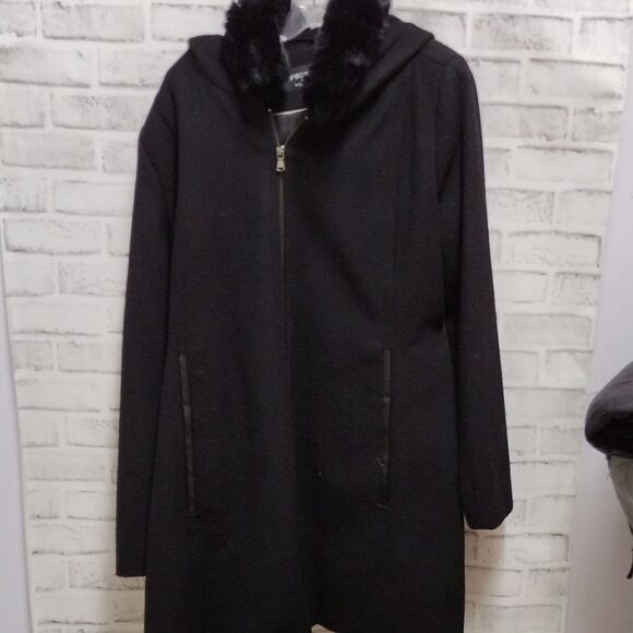 Forecaster coat  - Picture 1 of 3